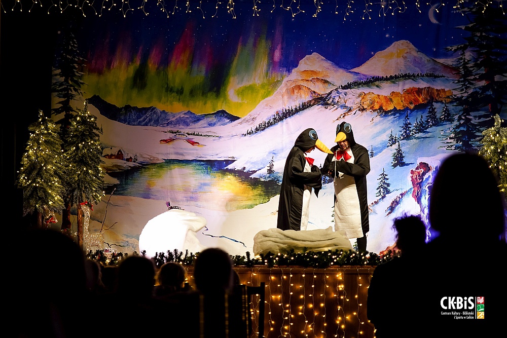 Teatr Katarynka ze spektaklem ’Polarna Przygoda’’ w Lelisie [14.12.2022] - zdjęcie #18 - eOstroleka.pl