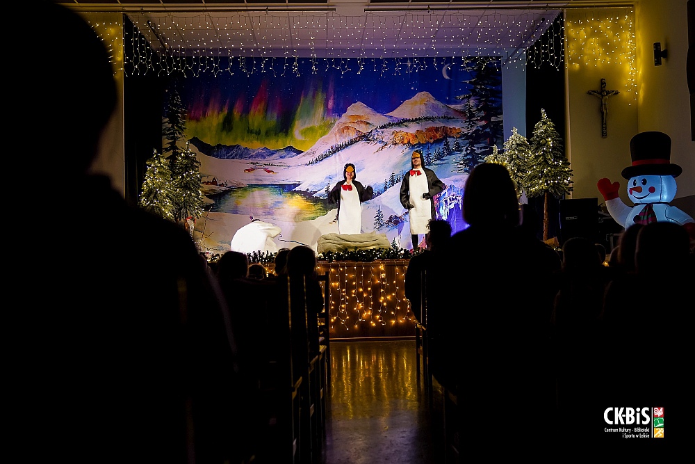 Teatr Katarynka ze spektaklem ’Polarna Przygoda’’ w Lelisie [14.12.2022] - zdjęcie #4 - eOstroleka.pl