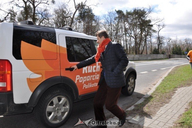 Janusz Palikot w Ostrołęce (09.04.2011) - zdjęcie #80 - eOstroleka.pl