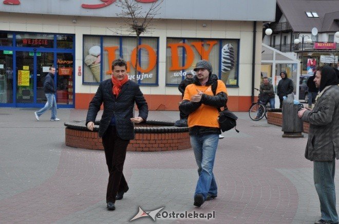 Janusz Palikot w Ostrołęce (09.04.2011) - zdjęcie #79 - eOstroleka.pl