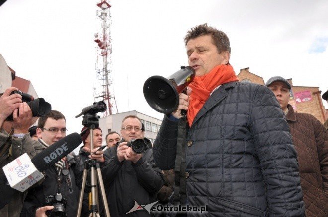 Janusz Palikot w Ostrołęce (09.04.2011) - zdjęcie #51 - eOstroleka.pl