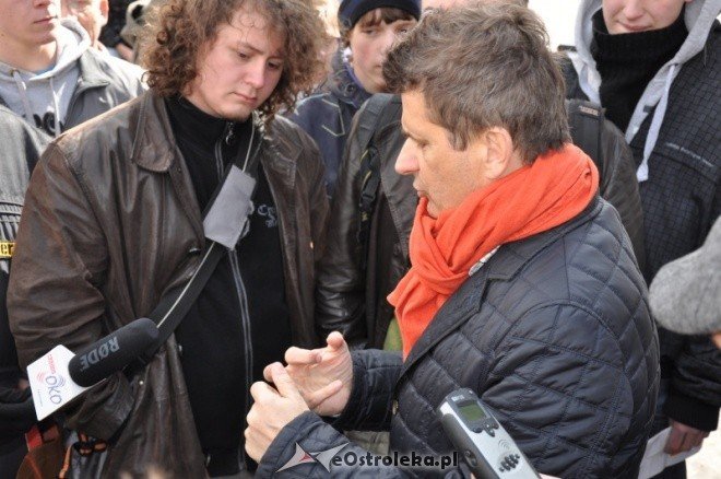Janusz Palikot w Ostrołęce (09.04.2011) - zdjęcie #18 - eOstroleka.pl