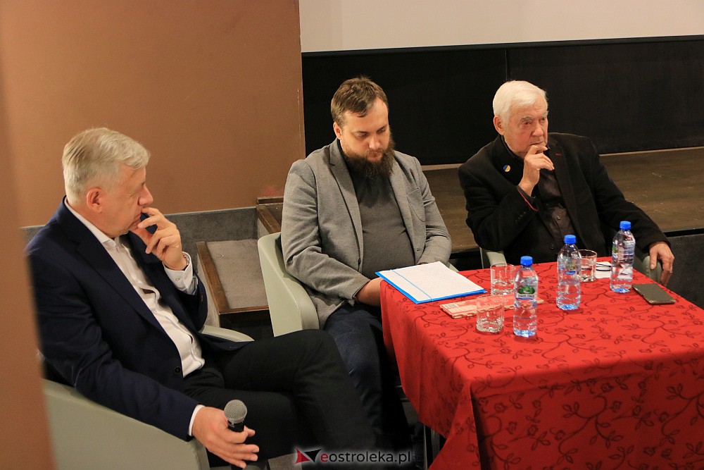 Ostrołęcki Uniwersytet Trzeciego Wieku i spotkania z historią [14.12.2022] - zdjęcie #20 - eOstroleka.pl