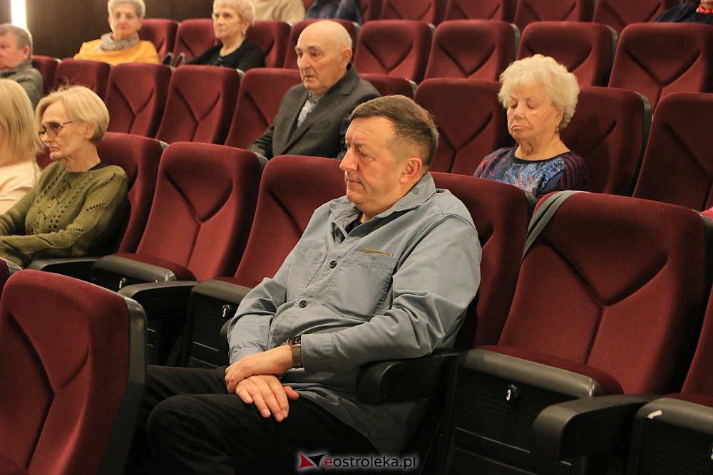 Ostrołęcki Uniwersytet Trzeciego Wieku i spotkania z historią [14.12.2022] - zdjęcie #15 - eOstroleka.pl
