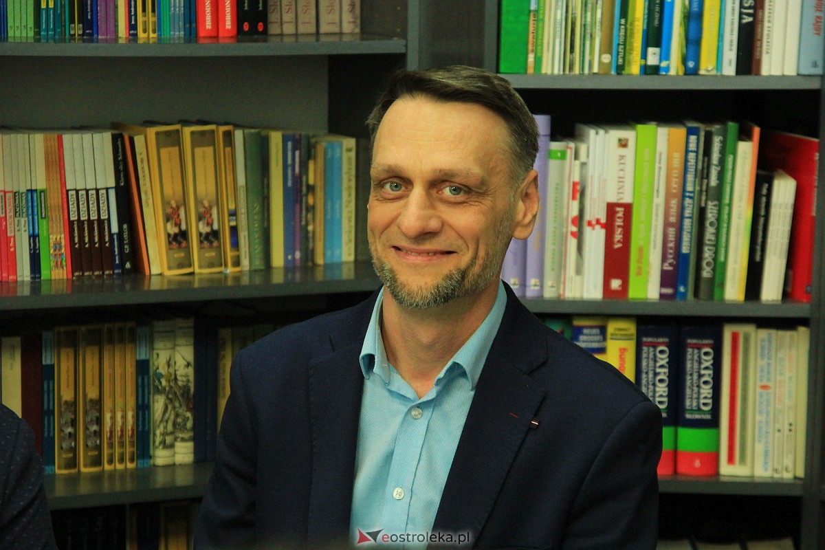 Społeczna Akademia Umiejętności. Podsumowanie roku działalności i rozdanie dyplomów MBA [14.12.2022] - zdjęcie #44 - eOstroleka.pl