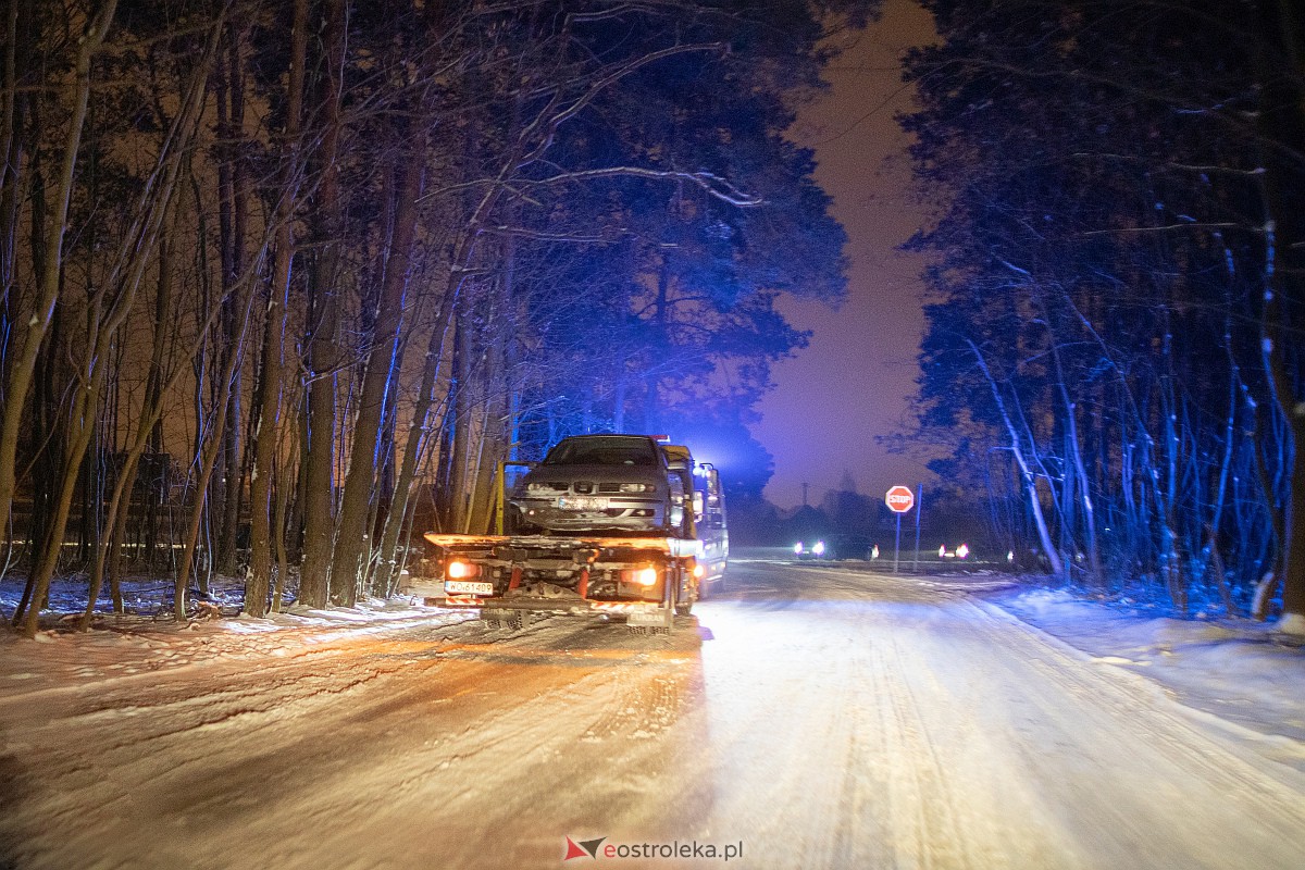 Wypadek w Zabrodziu na DK-53 [15.12.2022] - zdjęcie #5 - eOstroleka.pl