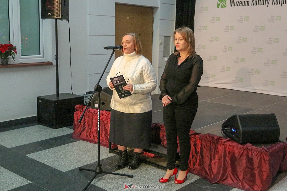 Wystawa „Łazek. Splątane dzieje” [16.12.2022] - zdjęcie #38 - eOstroleka.pl