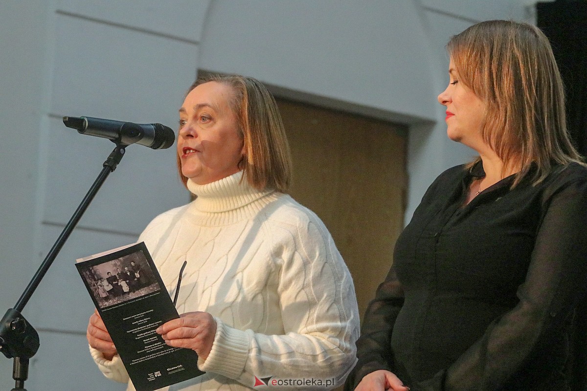 Wystawa „Łazek. Splątane dzieje” [16.12.2022] - zdjęcie #32 - eOstroleka.pl