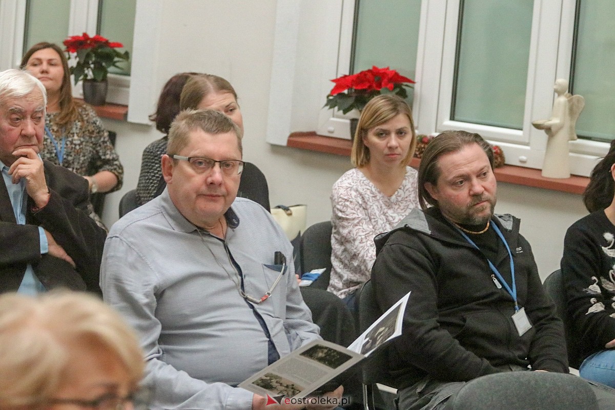 Wystawa „Łazek. Splątane dzieje” [16.12.2022] - zdjęcie #29 - eOstroleka.pl