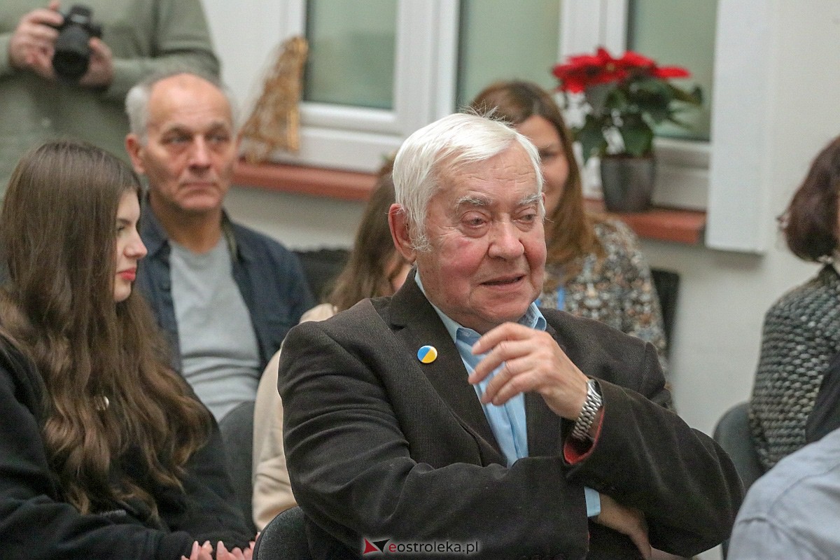Wystawa „Łazek. Splątane dzieje” [16.12.2022] - zdjęcie #25 - eOstroleka.pl
