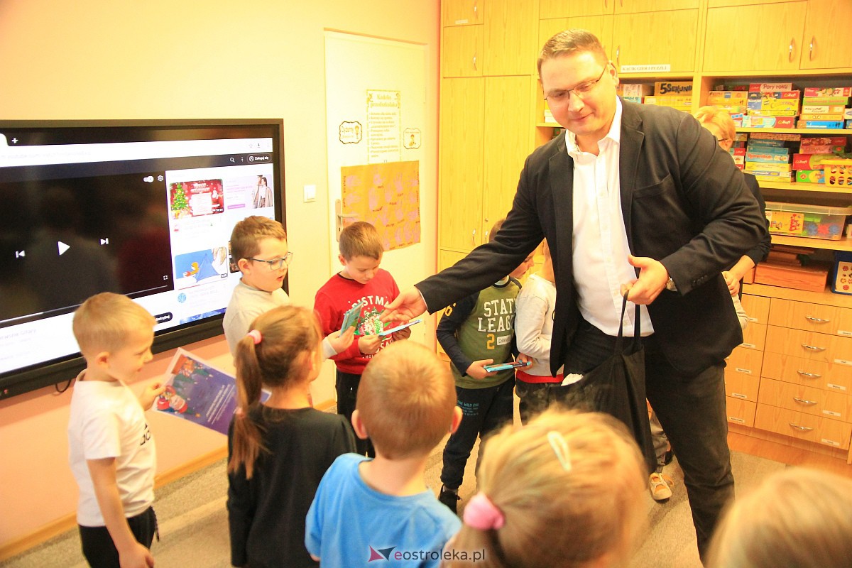 Ekologicznie i świątecznie. Konkurs na eko-kartkę rozstrzygnięty [16.12.2022] - zdjęcie #65 - eOstroleka.pl