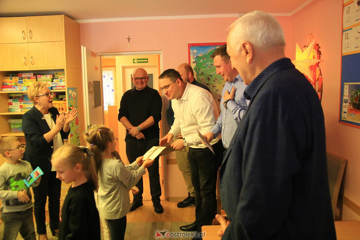 Ekologicznie i świątecznie. Konkurs na eko-kartkę rozstrzygnięty [16.12.2022] - zdjęcie #56 - eOstroleka.pl