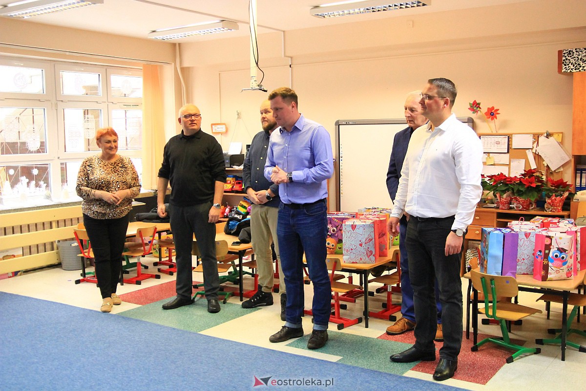 Ekologicznie i świątecznie. Konkurs na eko-kartkę rozstrzygnięty [16.12.2022] - zdjęcie #48 - eOstroleka.pl
