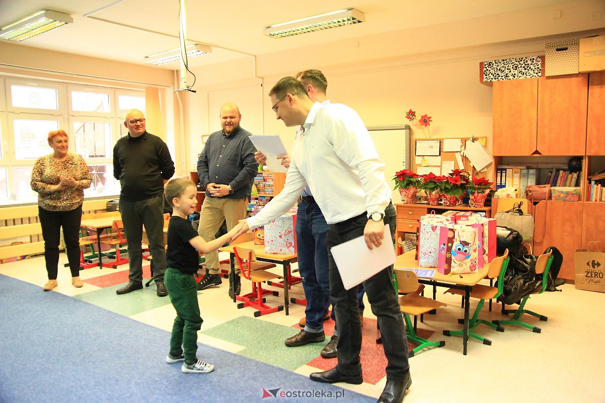 Ekologicznie i świątecznie. Konkurs na eko-kartkę rozstrzygnięty [16.12.2022] - zdjęcie #44 - eOstroleka.pl