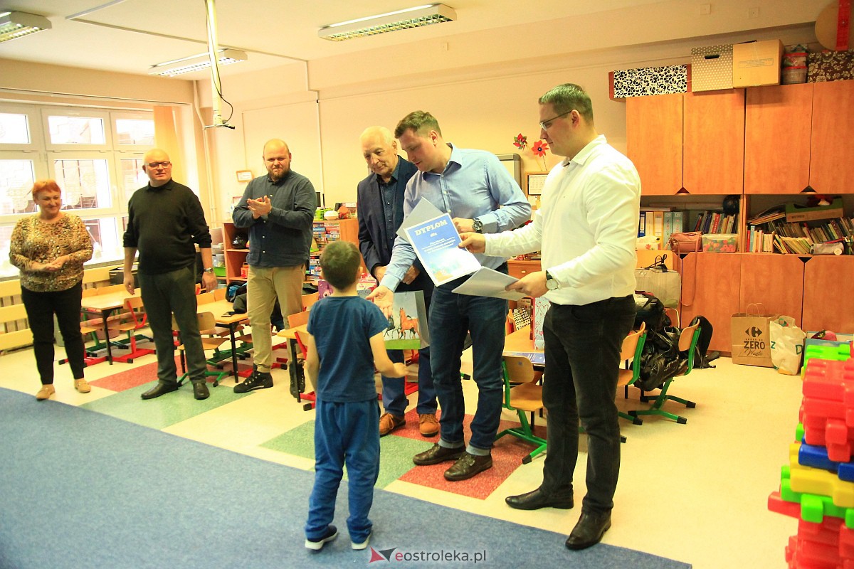 Ekologicznie i świątecznie. Konkurs na eko-kartkę rozstrzygnięty [16.12.2022] - zdjęcie #41 - eOstroleka.pl