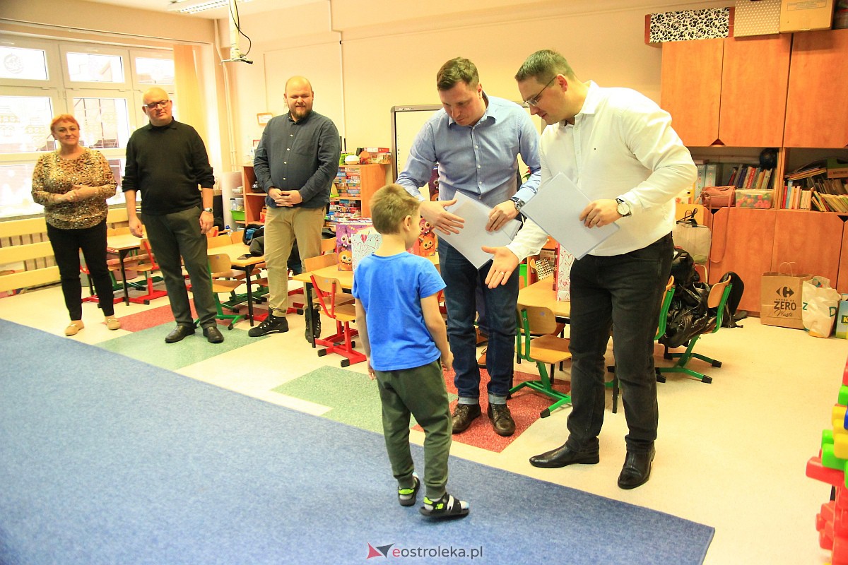 Ekologicznie i świątecznie. Konkurs na eko-kartkę rozstrzygnięty [16.12.2022] - zdjęcie #39 - eOstroleka.pl