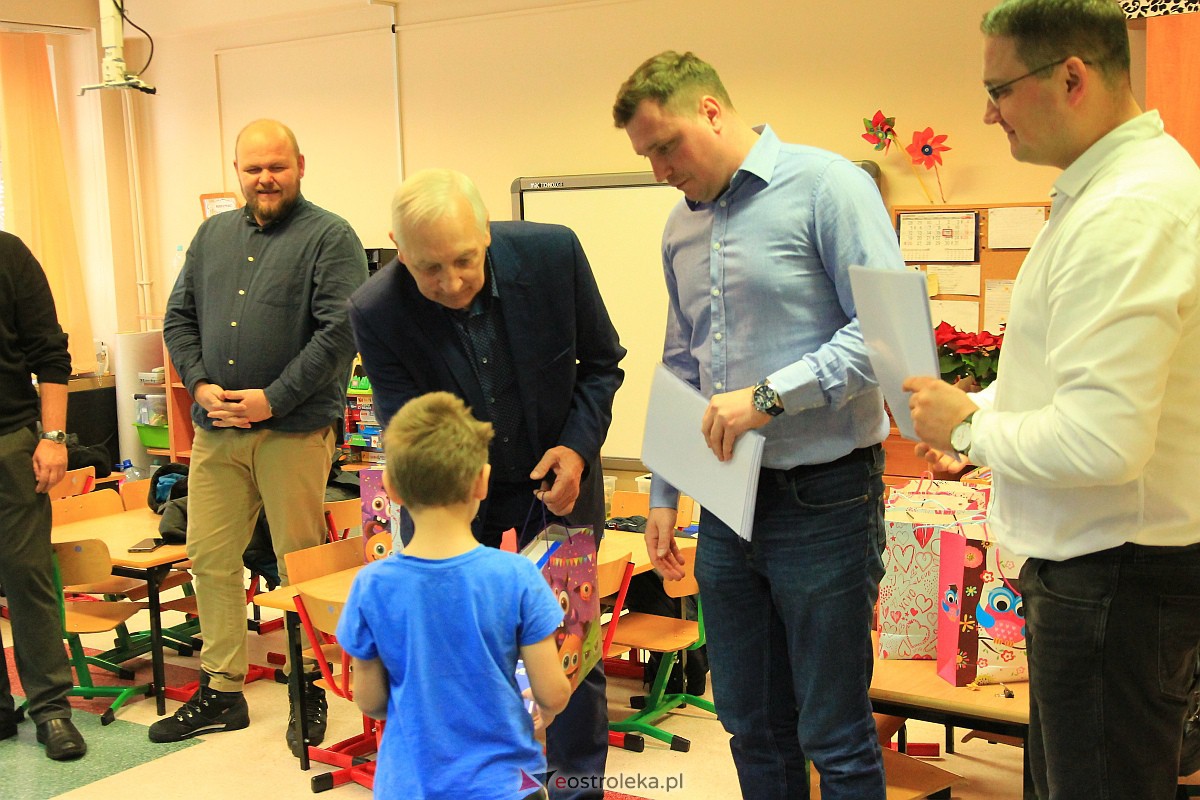 Ekologicznie i świątecznie. Konkurs na eko-kartkę rozstrzygnięty [16.12.2022] - zdjęcie #38 - eOstroleka.pl