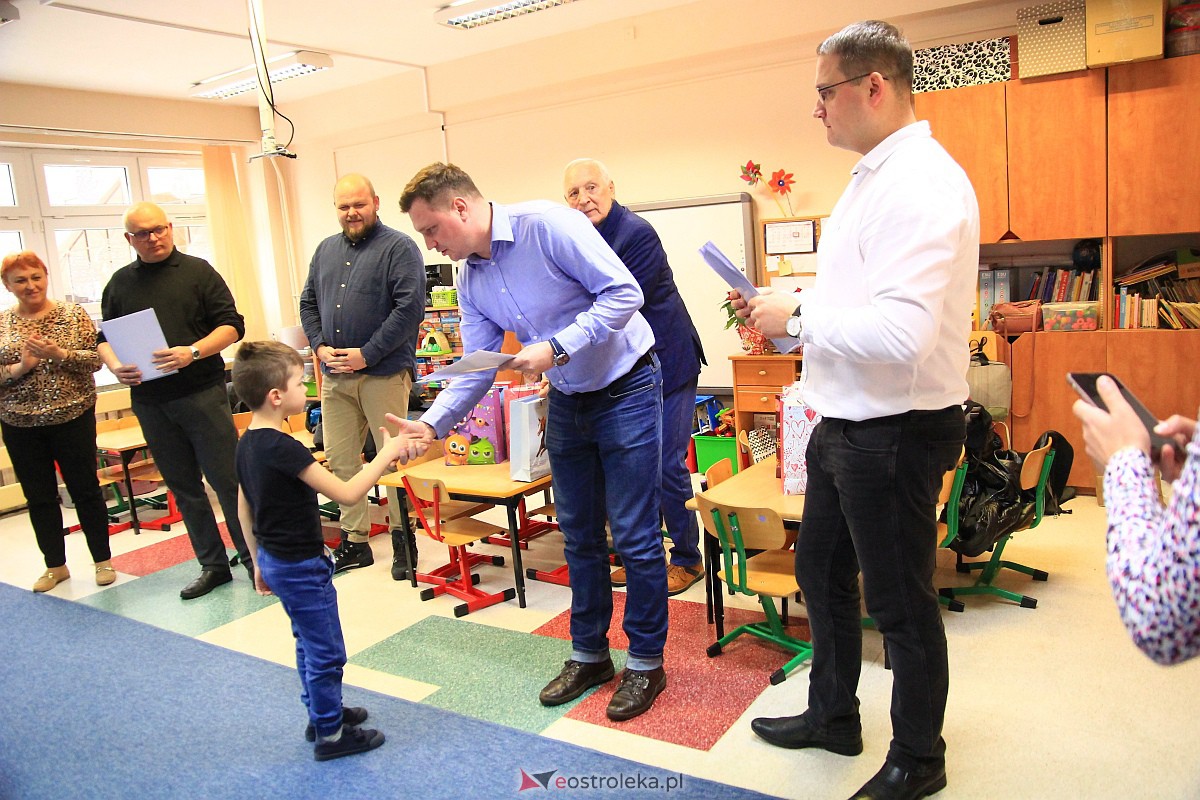 Ekologicznie i świątecznie. Konkurs na eko-kartkę rozstrzygnięty [16.12.2022] - zdjęcie #33 - eOstroleka.pl