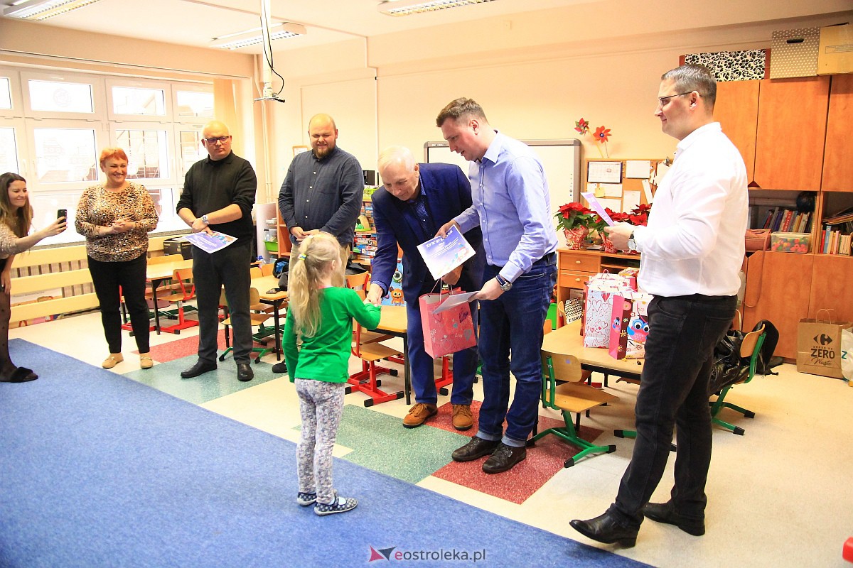 Ekologicznie i świątecznie. Konkurs na eko-kartkę rozstrzygnięty [16.12.2022] - zdjęcie #28 - eOstroleka.pl