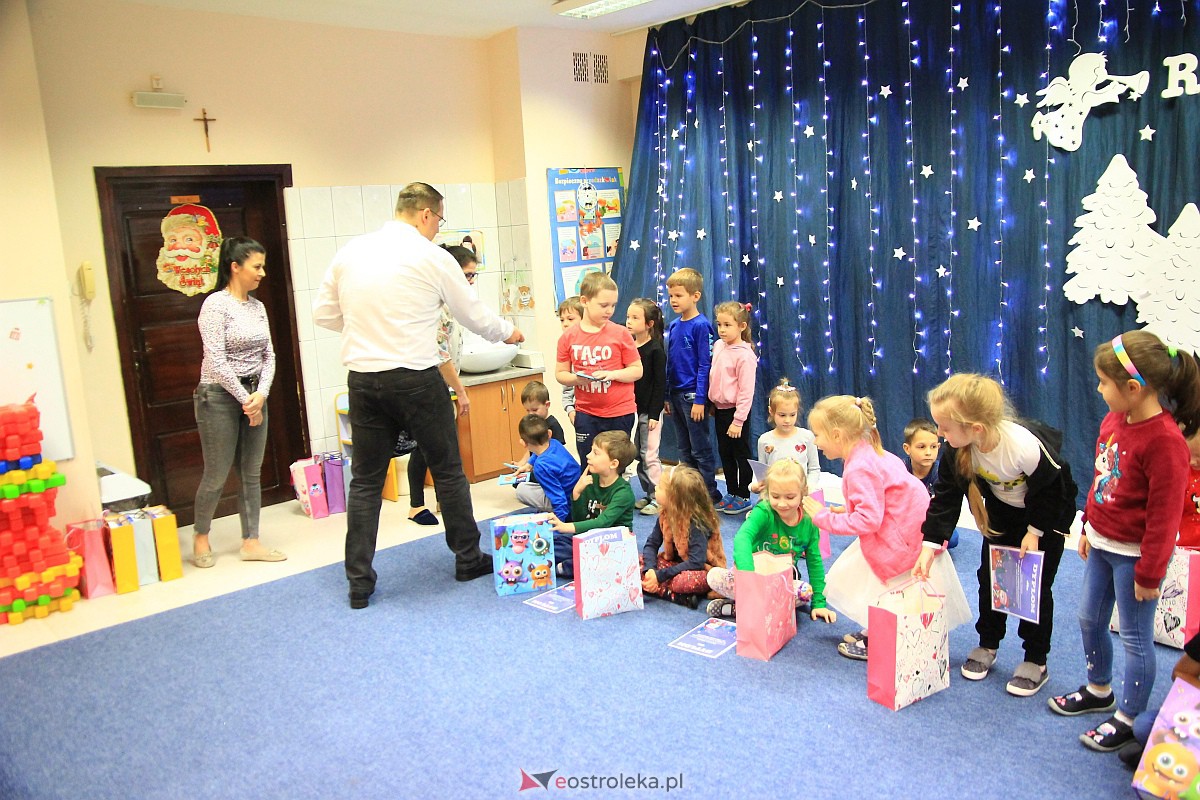 Ekologicznie i świątecznie. Konkurs na eko-kartkę rozstrzygnięty [16.12.2022] - zdjęcie #12 - eOstroleka.pl