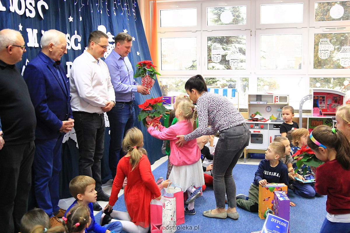 Ekologicznie i świątecznie. Konkurs na eko-kartkę rozstrzygnięty [16.12.2022] - zdjęcie #8 - eOstroleka.pl