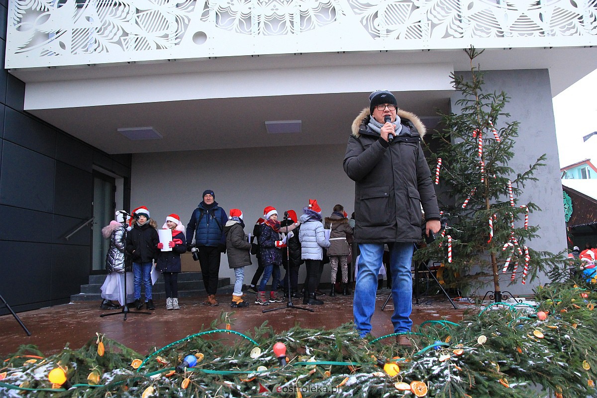 Jarmark bożonarodzeniowy w Kadzidle [17.12.2022] - zdjęcie #109 - eOstroleka.pl