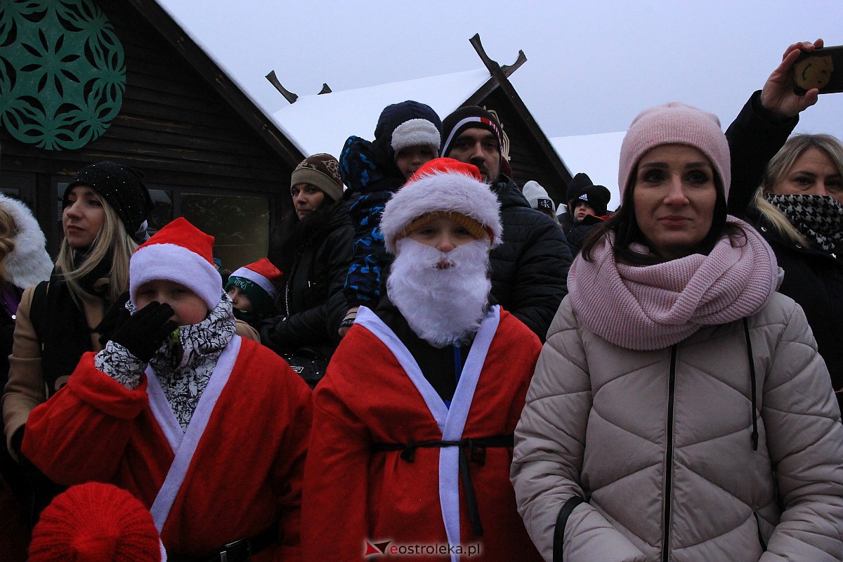 Jarmark bożonarodzeniowy w Kadzidle [17.12.2022] - zdjęcie #94 - eOstroleka.pl