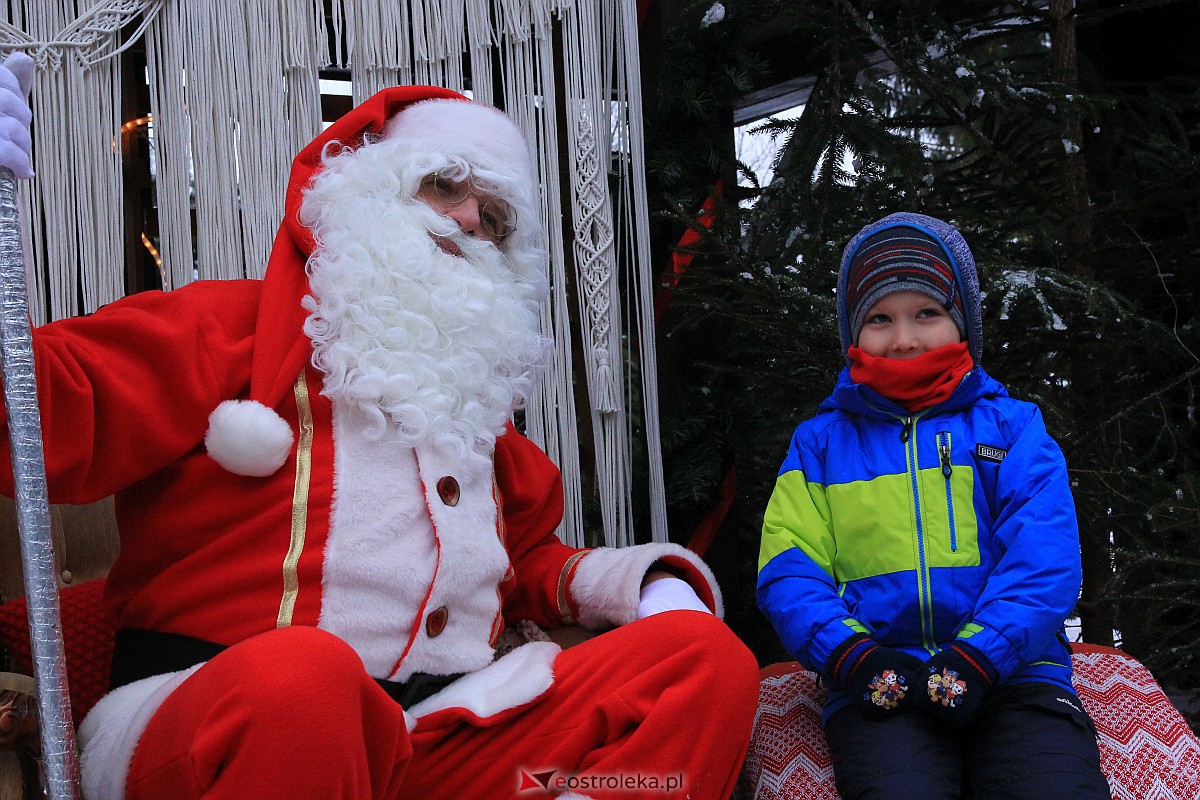 Jarmark bożonarodzeniowy w Kadzidle [17.12.2022] - zdjęcie #56 - eOstroleka.pl