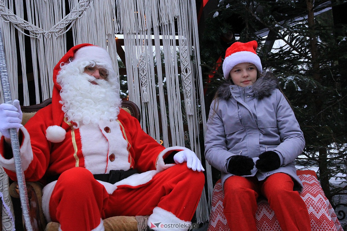 Jarmark bożonarodzeniowy w Kadzidle [17.12.2022] - zdjęcie #54 - eOstroleka.pl