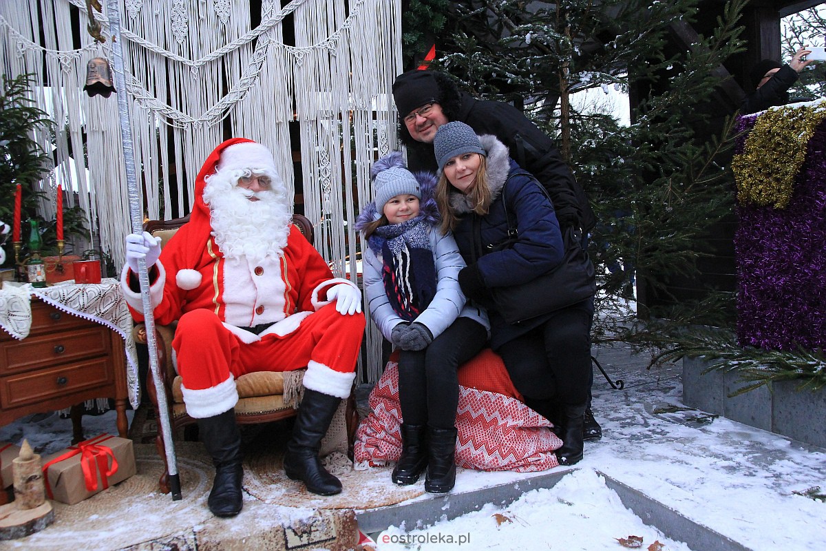 Jarmark bożonarodzeniowy w Kadzidle [17.12.2022] - zdjęcie #34 - eOstroleka.pl
