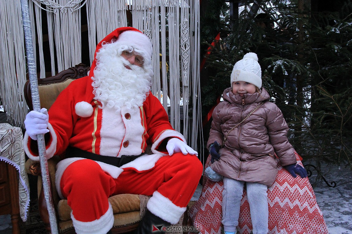 Jarmark bożonarodzeniowy w Kadzidle [17.12.2022] - zdjęcie #30 - eOstroleka.pl