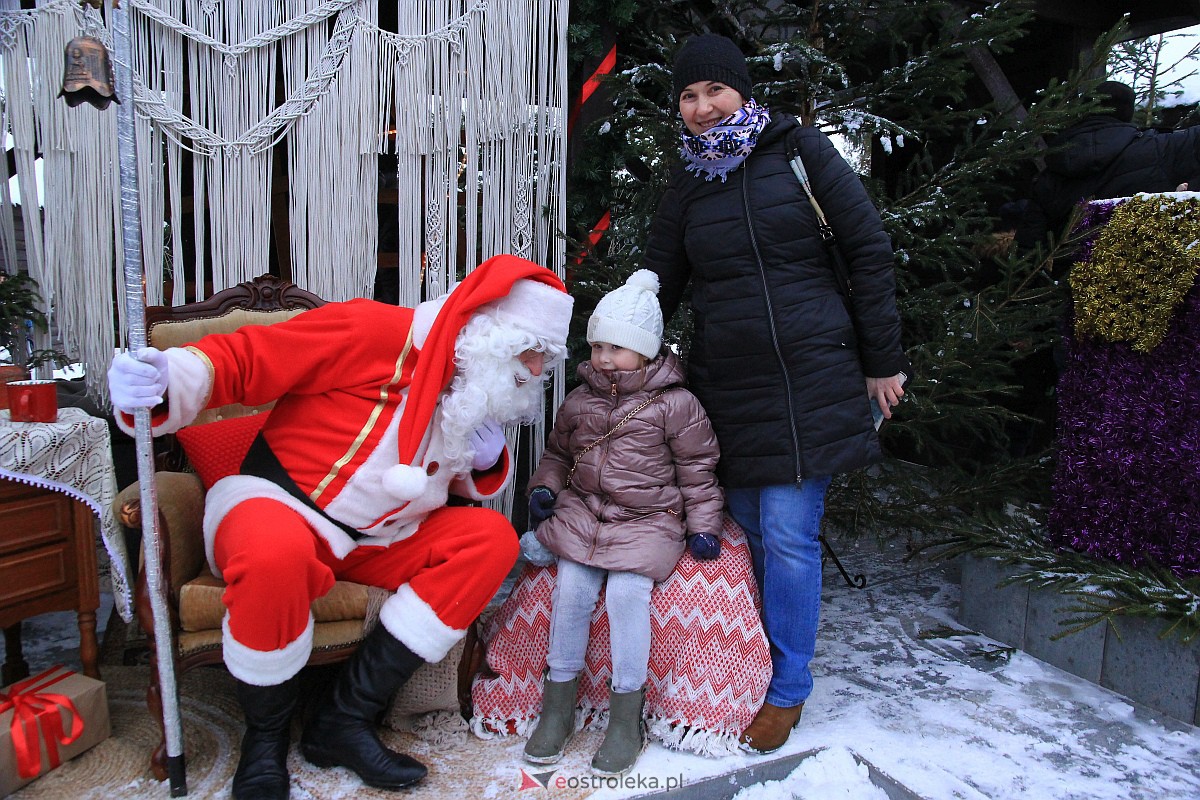 Jarmark bożonarodzeniowy w Kadzidle [17.12.2022] - zdjęcie #26 - eOstroleka.pl