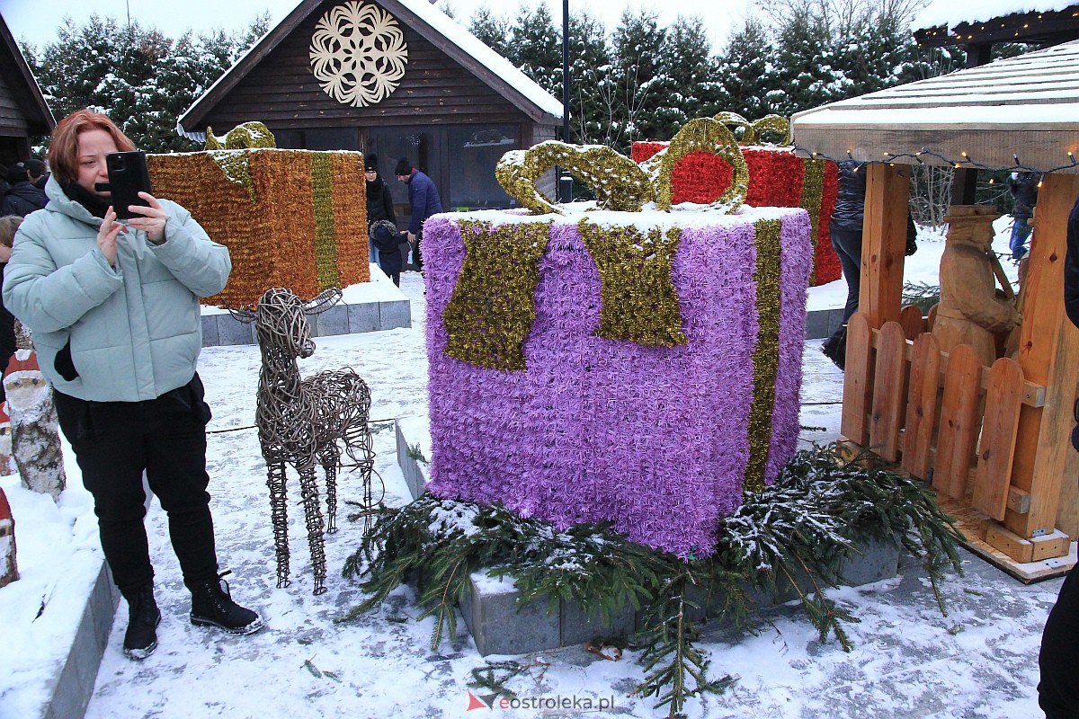 Jarmark bożonarodzeniowy w Kadzidle [17.12.2022] - zdjęcie #18 - eOstroleka.pl