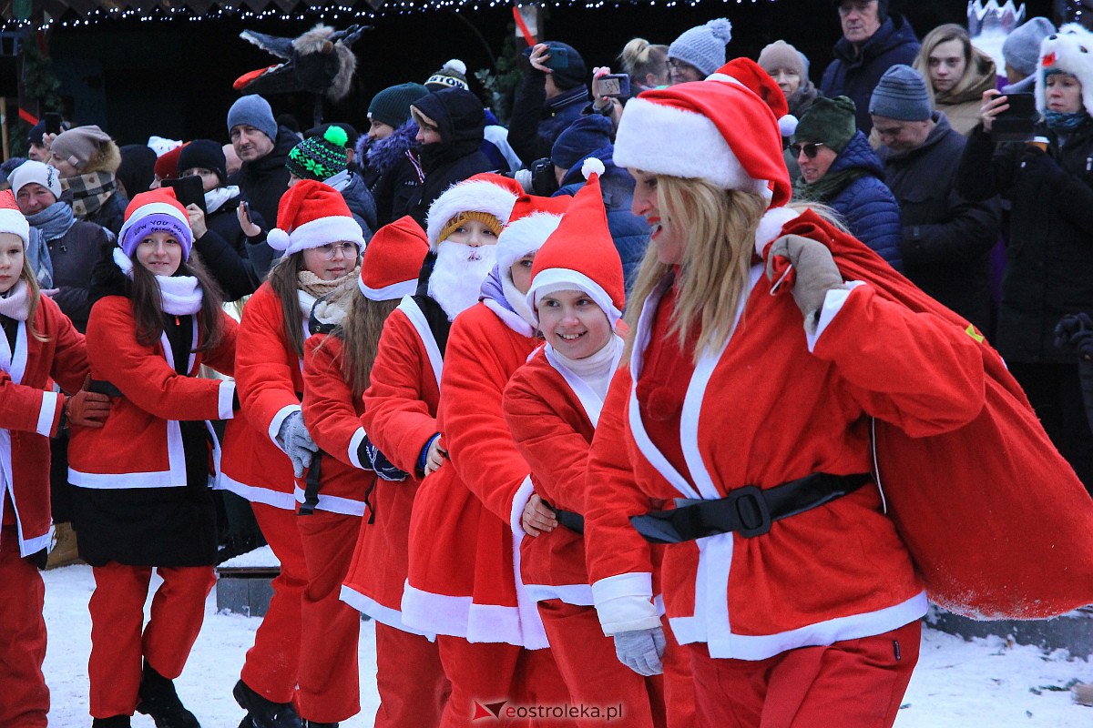 Jarmark bożonarodzeniowy w Kadzidle [17.12.2022] - zdjęcie #6 - eOstroleka.pl