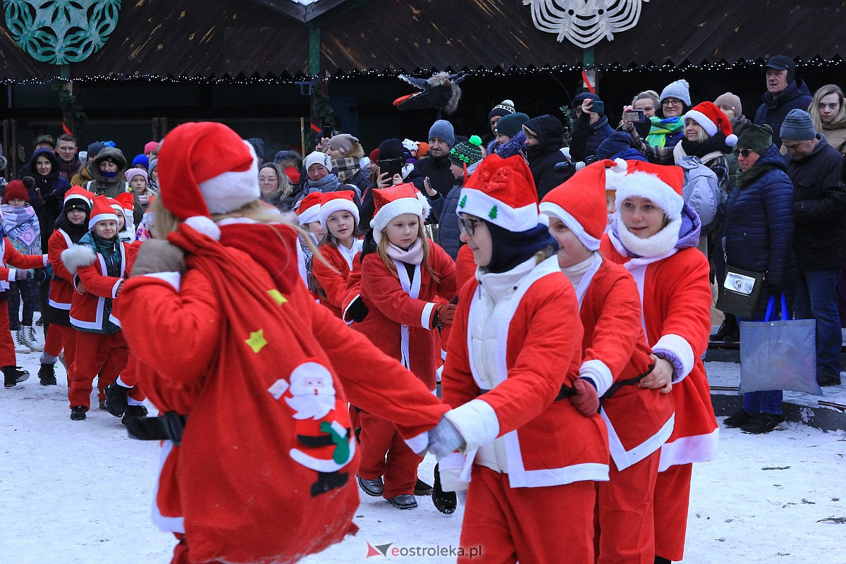 Jarmark bożonarodzeniowy w Kadzidle [17.12.2022] - zdjęcie #4 - eOstroleka.pl