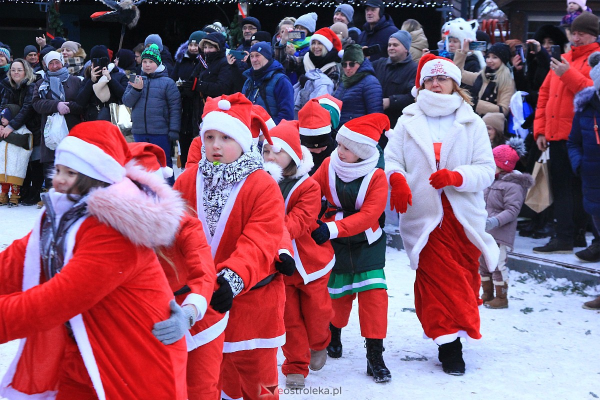 Jarmark bożonarodzeniowy w Kadzidle [17.12.2022] - zdjęcie #43 - eOstroleka.pl