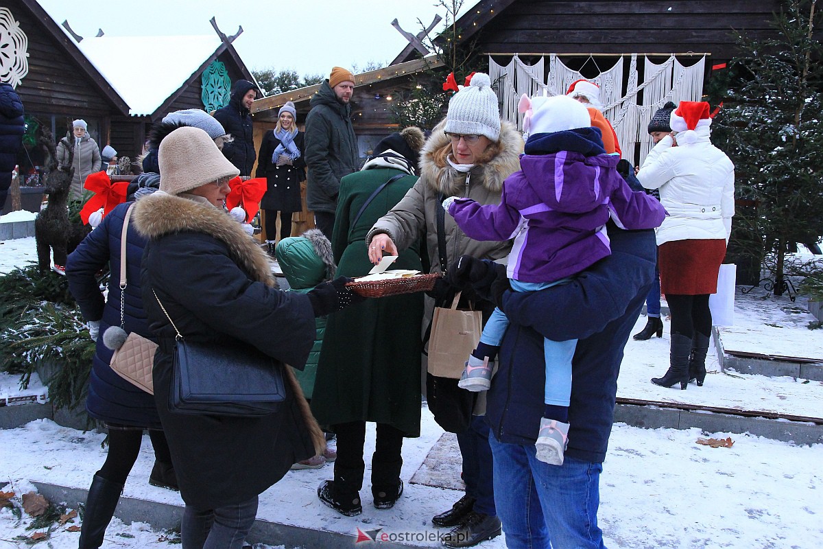 Jarmark bożonarodzeniowy w Kadzidle [17.12.2022] - zdjęcie #5 - eOstroleka.pl