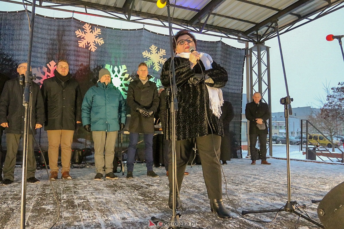 Wigilia miejska 2022 Ostrołęka [17.12.2022] - zdjęcie #50 - eOstroleka.pl