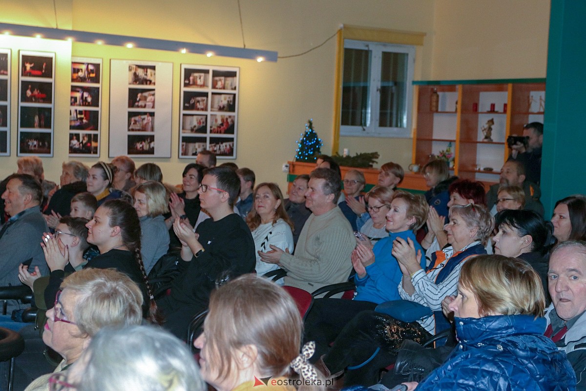 Koncert Kolęd w Klubie Oczko w Ostrołęce [17.12.2022] - zdjęcie #16 - eOstroleka.pl