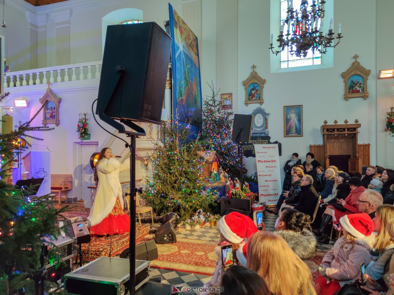 Koncert Patrycji Runo i Eleni w Piskach [18.12.2022] - zdjęcie #68 - eOstroleka.pl