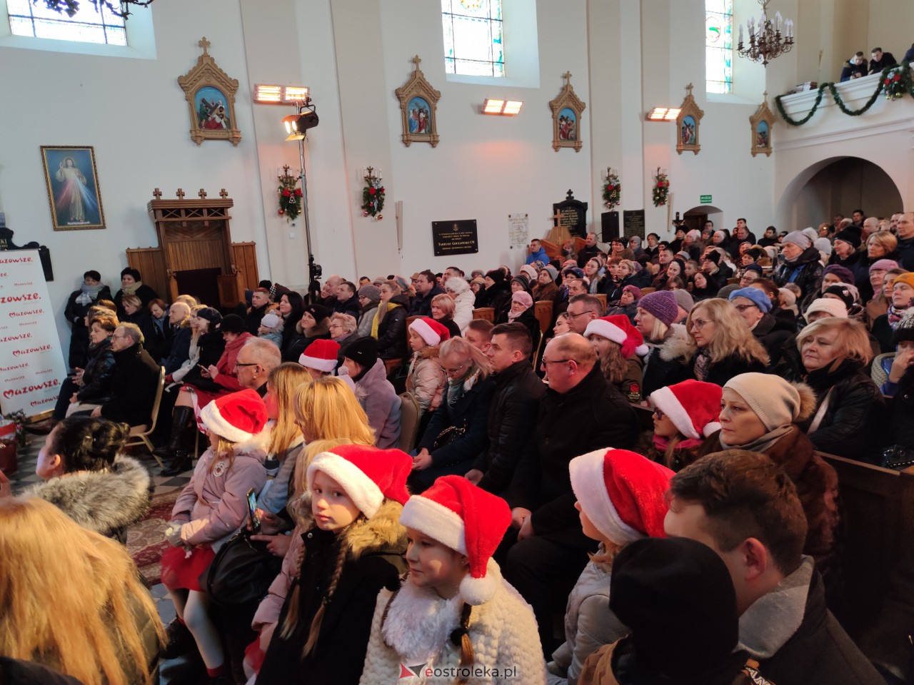 Koncert Patrycji Runo i Eleni w Piskach [18.12.2022] - zdjęcie #67 - eOstroleka.pl