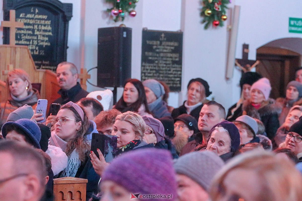 Koncert Patrycji Runo i Eleni w Piskach [18.12.2022] - zdjęcie #45 - eOstroleka.pl