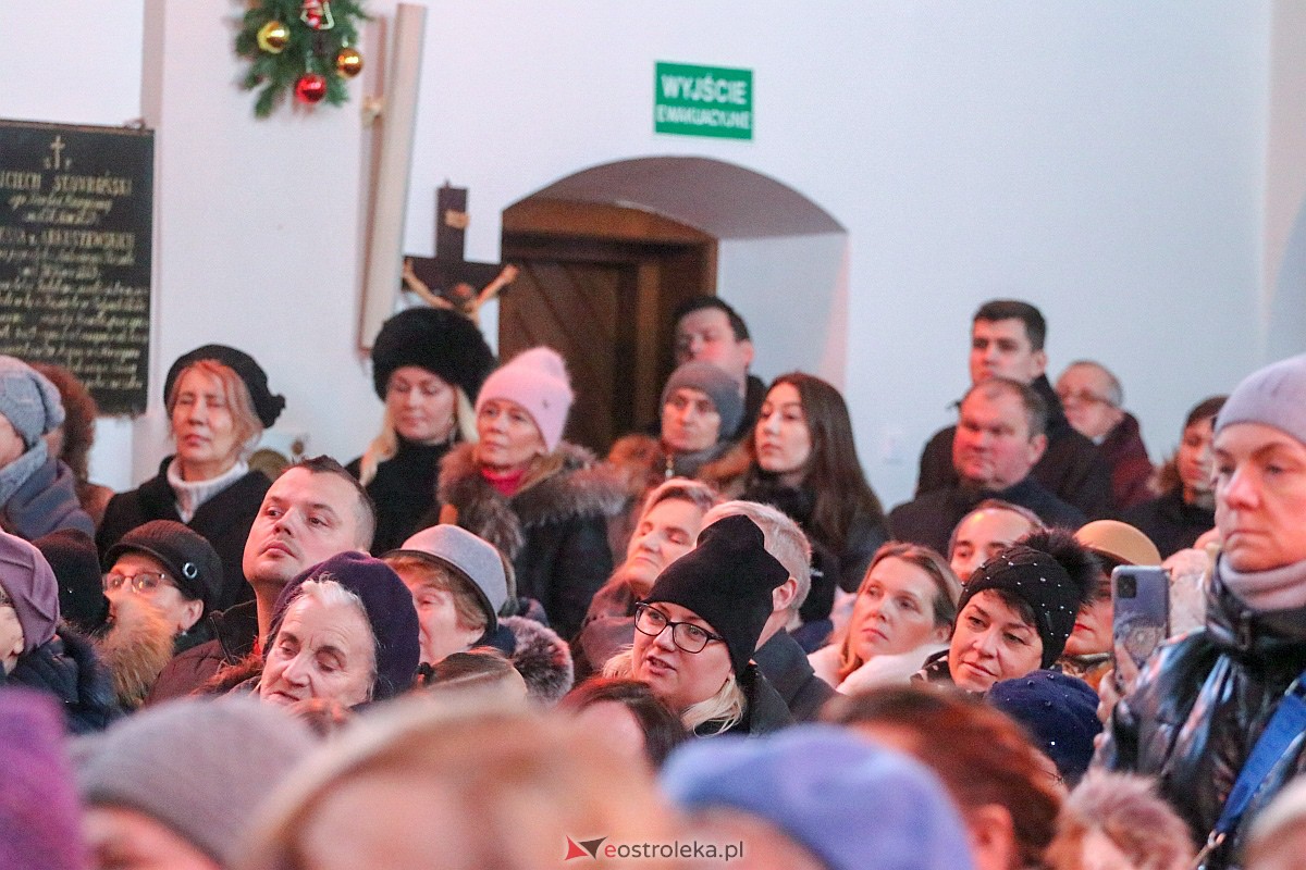 Koncert Patrycji Runo i Eleni w Piskach [18.12.2022] - zdjęcie #44 - eOstroleka.pl