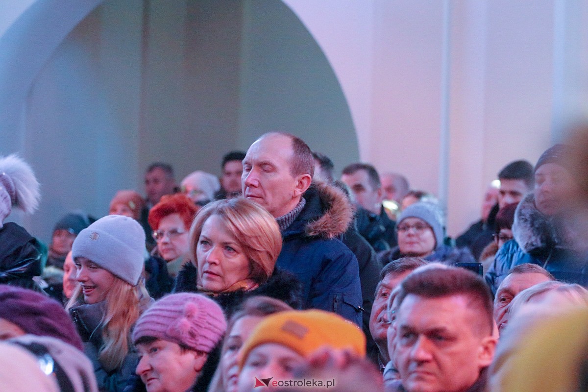 Koncert Patrycji Runo i Eleni w Piskach [18.12.2022] - zdjęcie #43 - eOstroleka.pl
