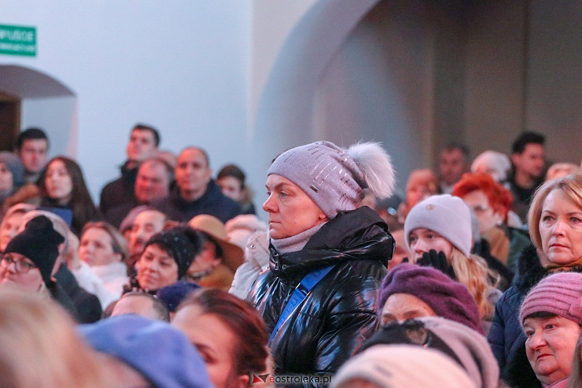 Koncert Patrycji Runo i Eleni w Piskach [18.12.2022] - zdjęcie #33 - eOstroleka.pl
