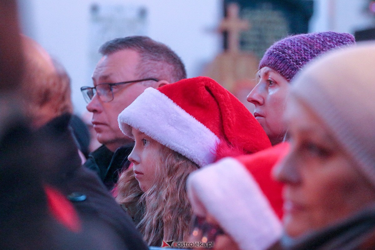 Koncert Patrycji Runo i Eleni w Piskach [18.12.2022] - zdjęcie #26 - eOstroleka.pl