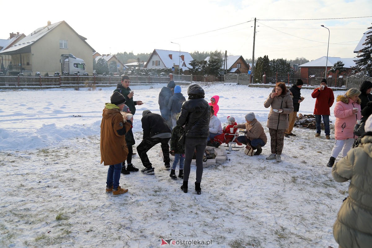 Wigilia Osiedla Łazek [18.12.2022] - zdjęcie #69 - eOstroleka.pl
