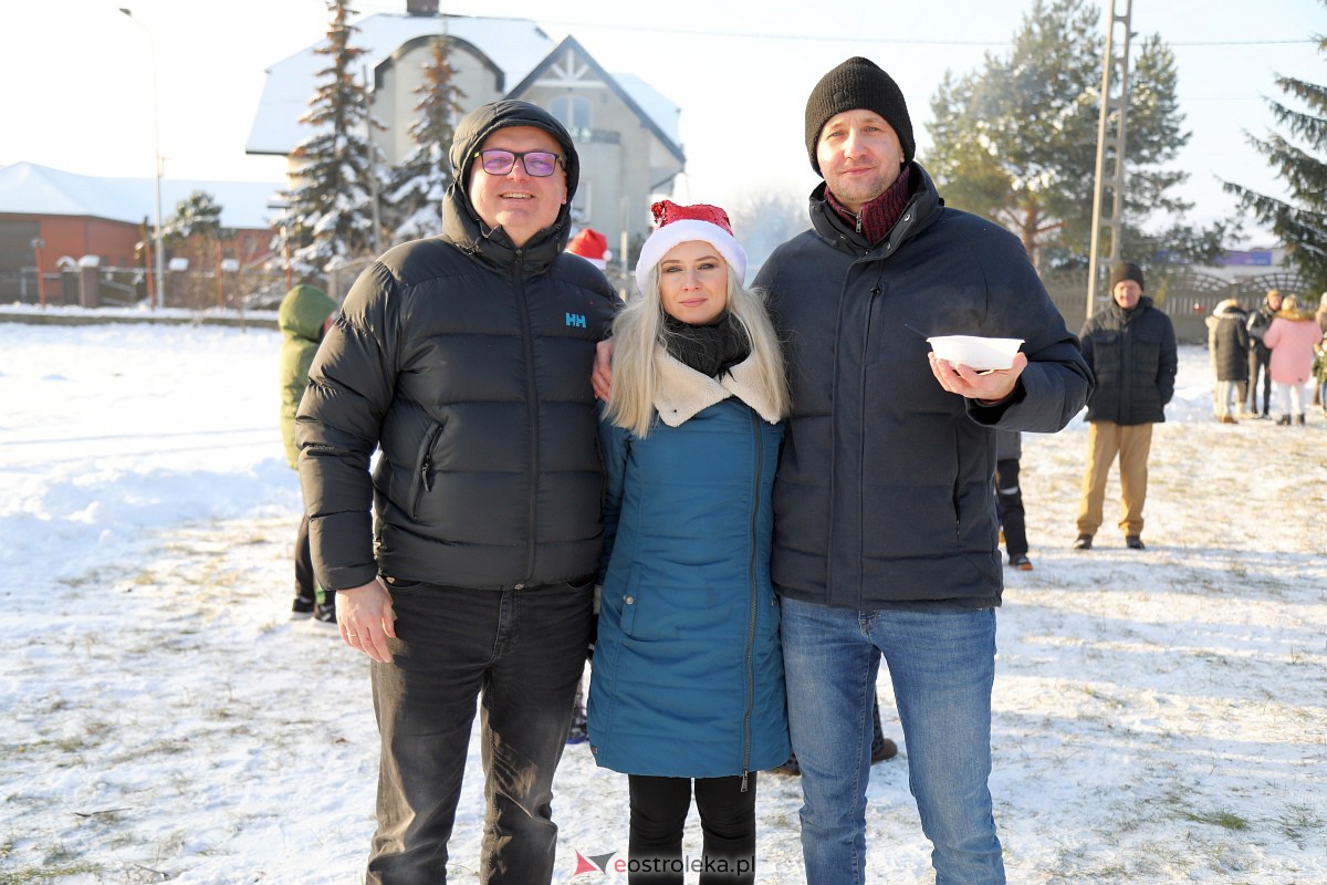 Wigilia Osiedla Łazek [18.12.2022] - zdjęcie #49 - eOstroleka.pl