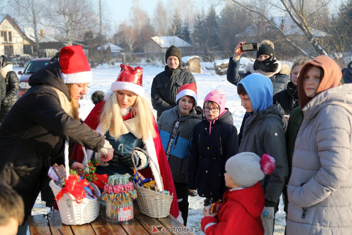 Wigilia Osiedla Łazek [18.12.2022] - zdjęcie #80 - eOstroleka.pl