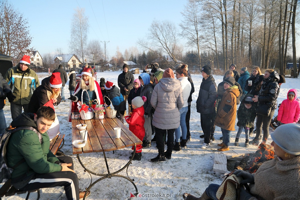 Wigilia Osiedla Łazek [18.12.2022] - zdjęcie #85 - eOstroleka.pl